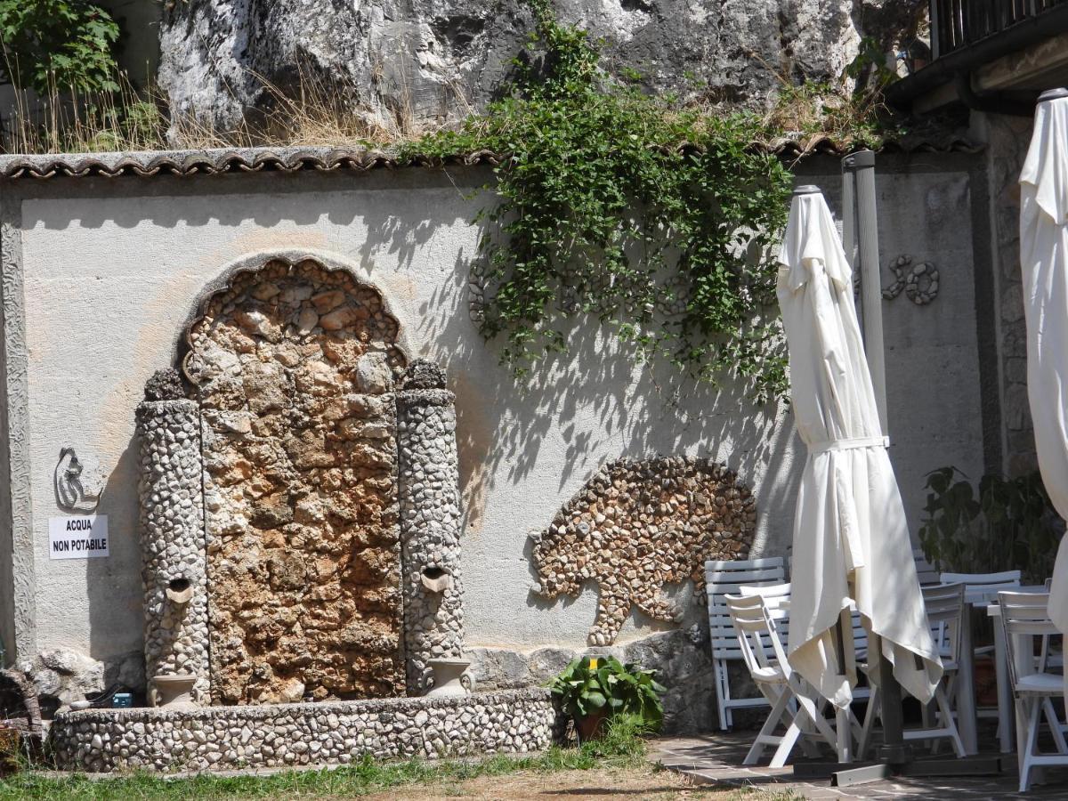 B&B La Tana Dell'Orso Villalago Екстериор снимка