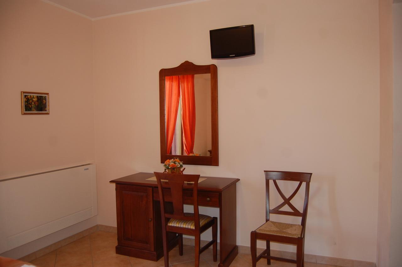 B&B La Tana Dell'Orso Villalago Екстериор снимка