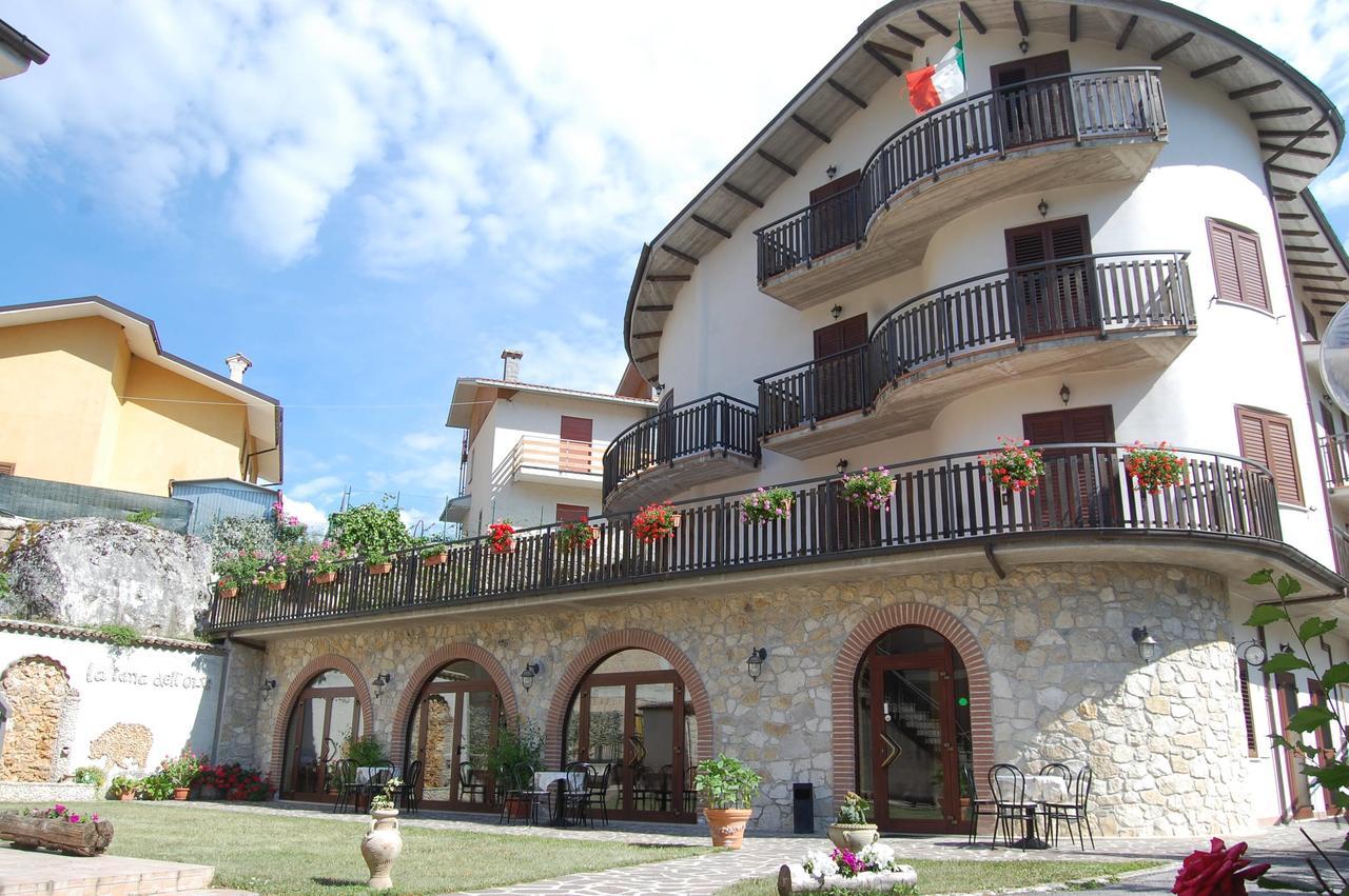 B&B La Tana Dell'Orso Villalago Екстериор снимка